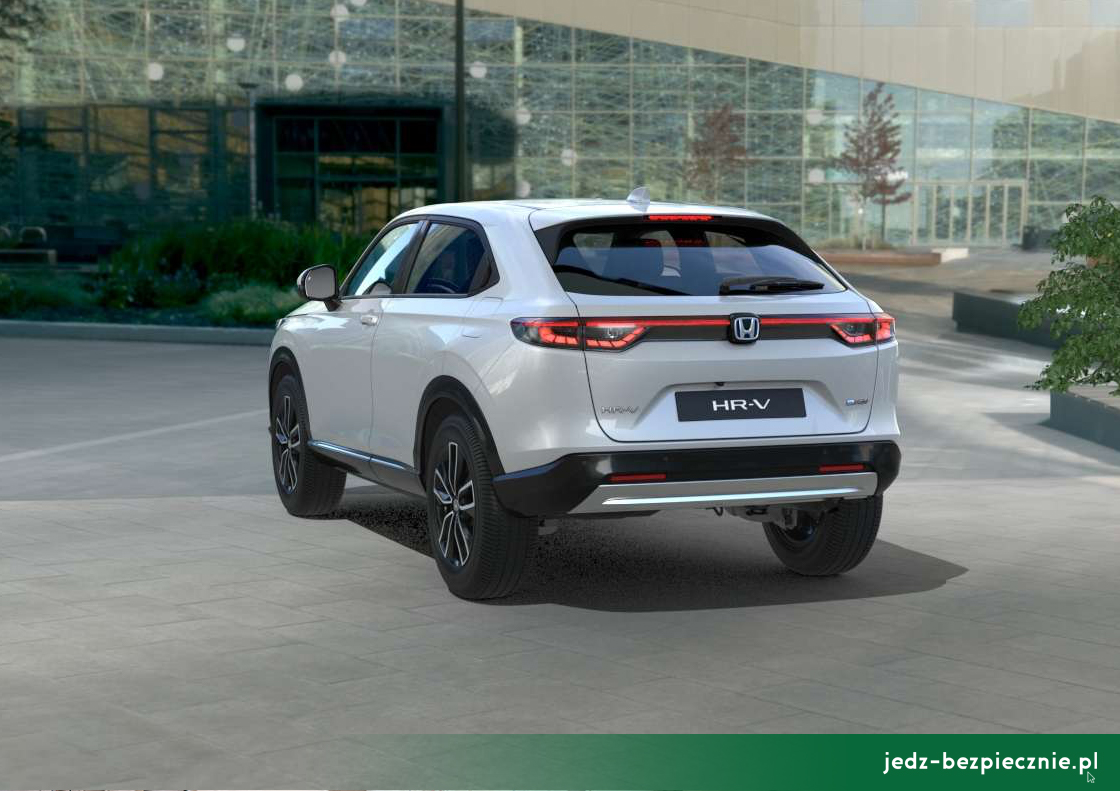 Premiera tygodnia - Honda HR-V III e:HEV - tył trzeciej generacji